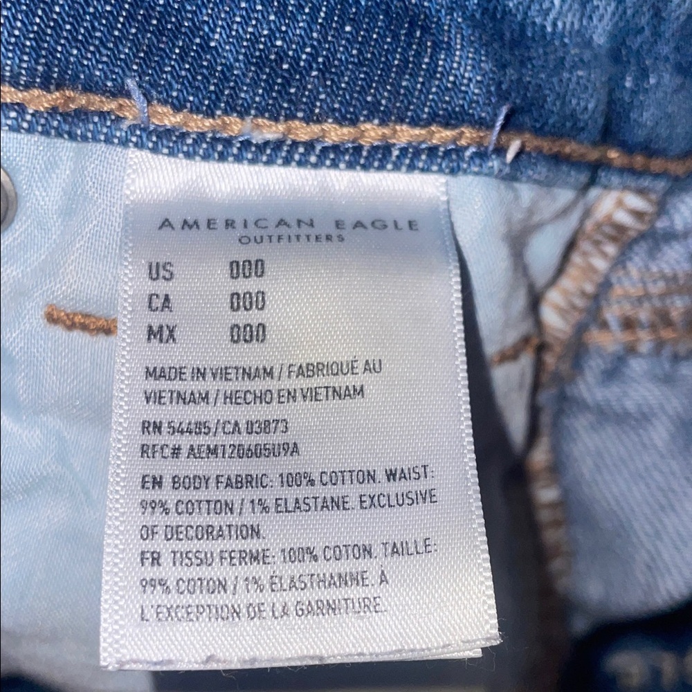 American Eagle Denim Mom Shorts - Picture 8 of 9